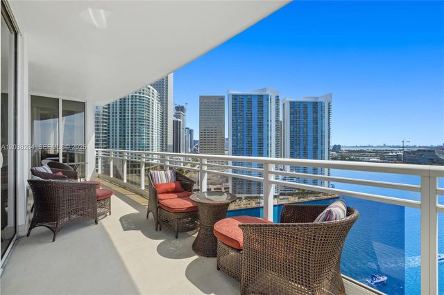901 Brickell Key Blvd 2408, Miami, FL 33131