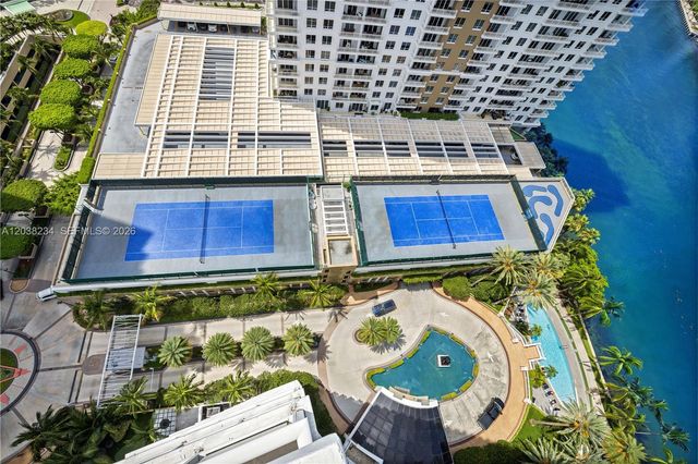 901 Brickell Key Blvd 2408, Miami, FL 33131