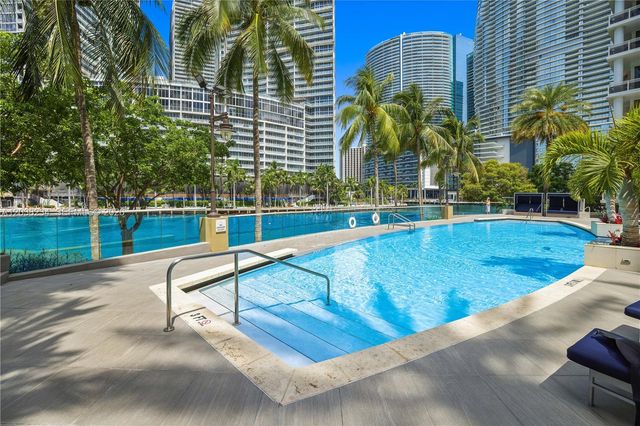 901 Brickell Key Blvd 2408, Miami, FL 33131