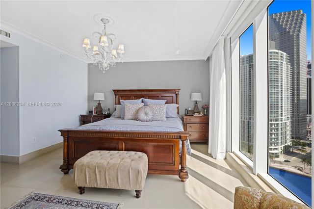901 Brickell Key Blvd 2408, Miami, FL 33131