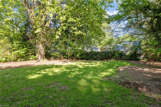 9 Pollux CIR, Portsmouth, VA 23701