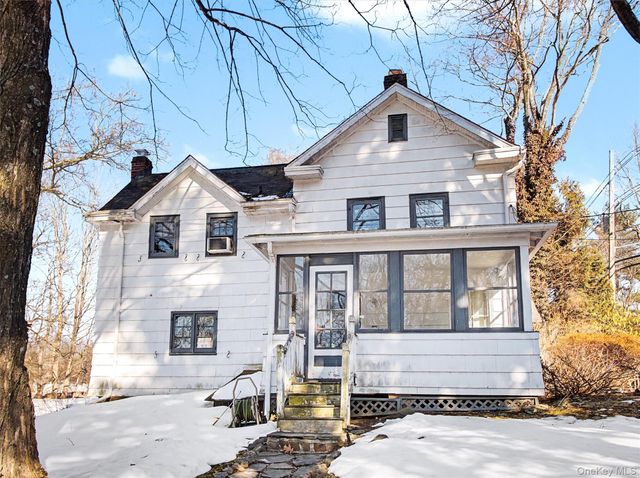 62 N Airmont Road, Suffern, NY 10901