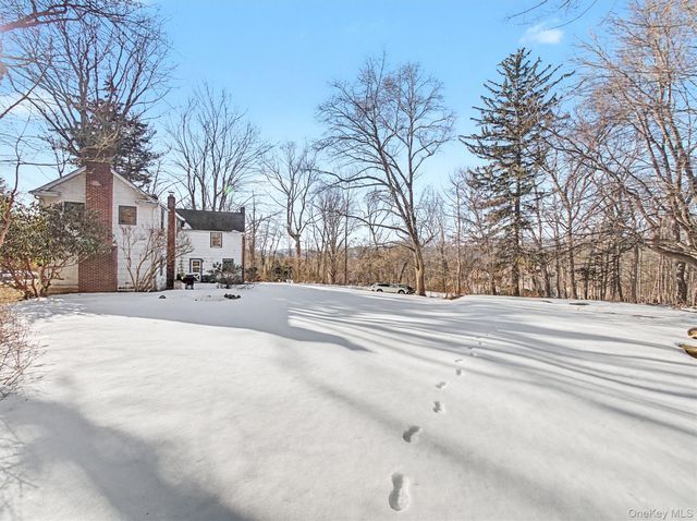 62 N Airmont Road, Suffern, NY 10901