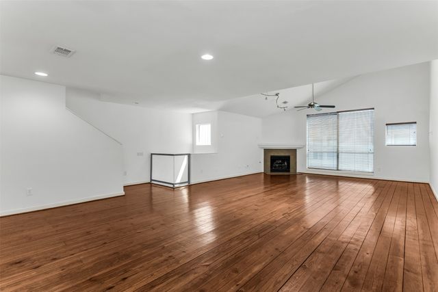 1429 Caddo Street B, Dallas, TX 75204