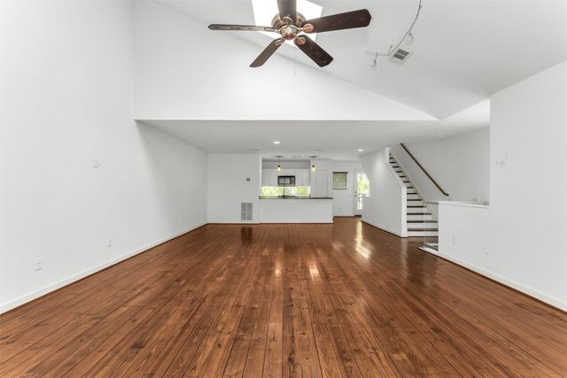 1429 Caddo Street B, Dallas, TX 75204