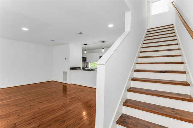 1429 Caddo Street B, Dallas, TX 75204