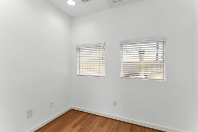 1429 Caddo Street B, Dallas, TX 75204
