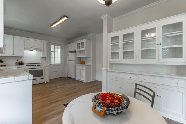 5405 Saint Elmo Avenue, Chattanooga, TN 37409