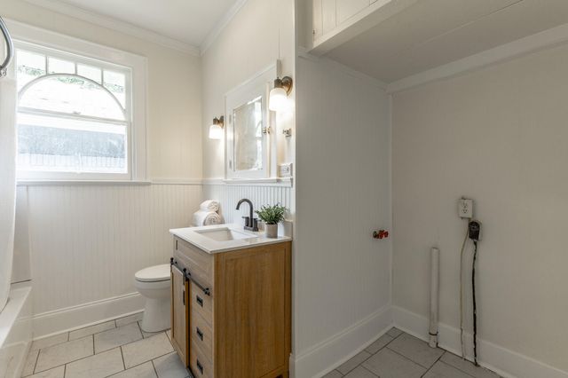 5405 Saint Elmo Avenue, Chattanooga, TN 37409