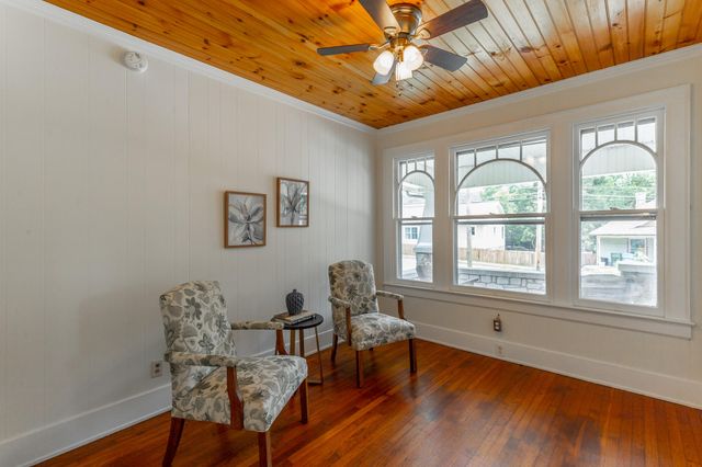 5405 Saint Elmo Avenue, Chattanooga, TN 37409