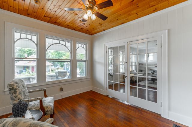 5405 Saint Elmo Avenue, Chattanooga, TN 37409