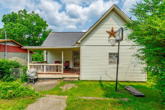 5405 Saint Elmo Avenue, Chattanooga, TN 37409