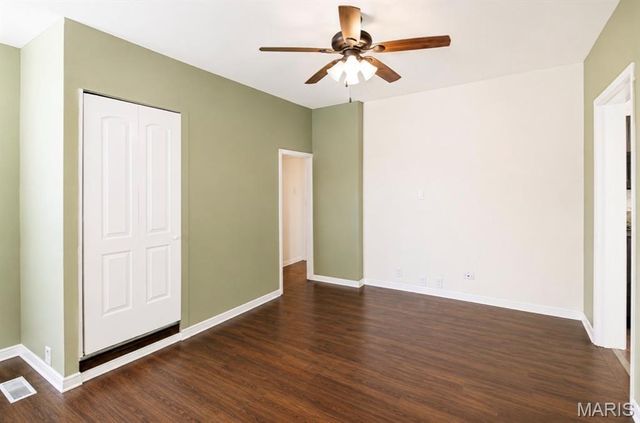 215 Weiss Avenue, St Louis, MO 63125