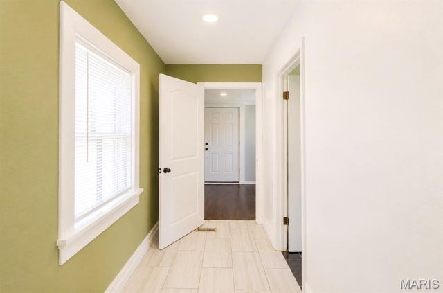 215 Weiss Avenue, St Louis, MO 63125