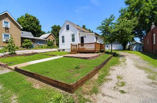 215 Weiss Avenue, St Louis, MO 63125