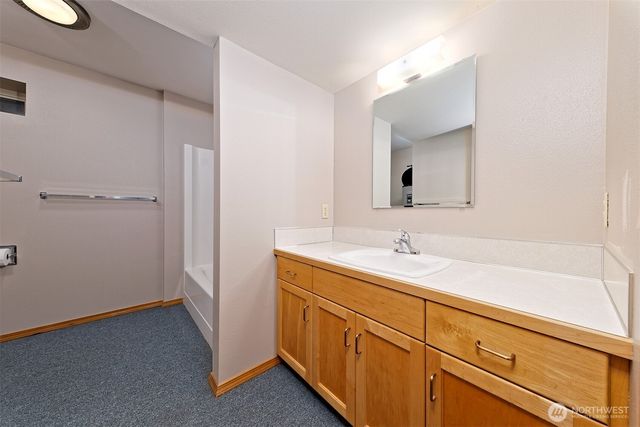 898 SE Dahman Road, Shelton, WA 98584