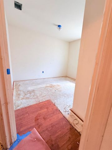 567 Tharp Rd, Yuba City, CA 95993