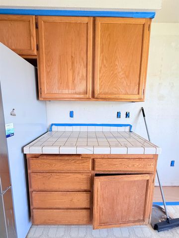 567 Tharp Rd, Yuba City, CA 95993