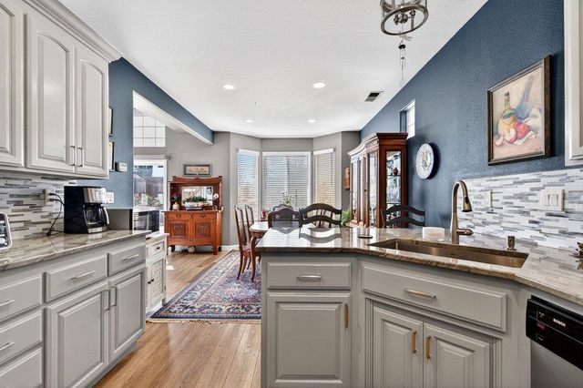 233 Montclair Lane, Salinas, CA 93906