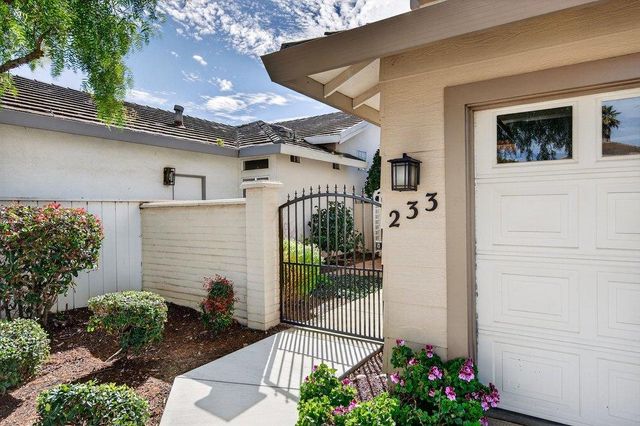 233 Montclair Lane, Salinas, CA 93906