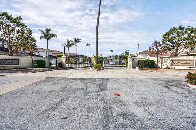 233 Montclair Lane, Salinas, CA 93906