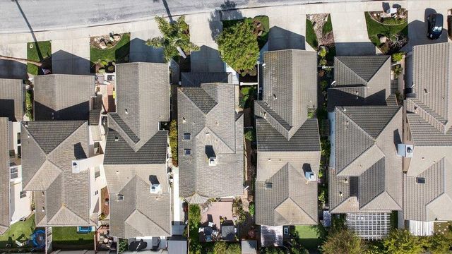 233 Montclair Lane, Salinas, CA 93906