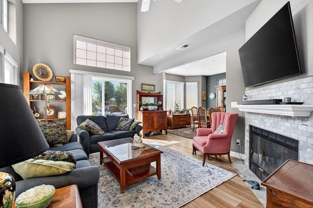 233 Montclair Lane, Salinas, CA 93906