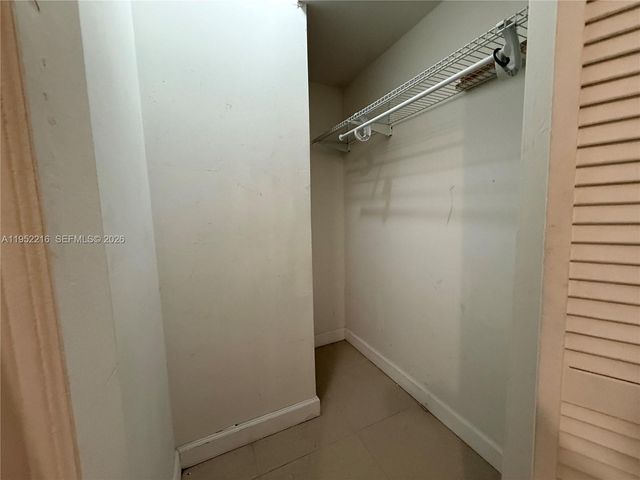 1122 NW 32nd Ct Front, Miami, FL 33125