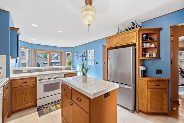 2453 N 66th STREET, Wauwatosa, WI 53213