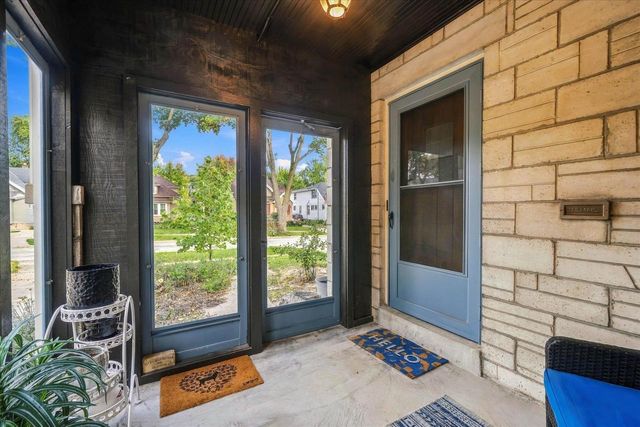 2453 N 66th STREET, Wauwatosa, WI 53213