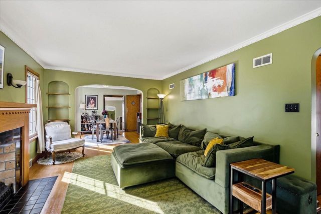 2453 N 66th STREET, Wauwatosa, WI 53213