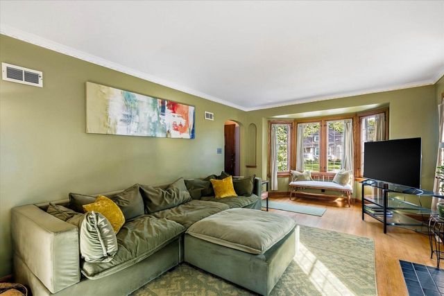 2453 N 66th STREET, Wauwatosa, WI 53213