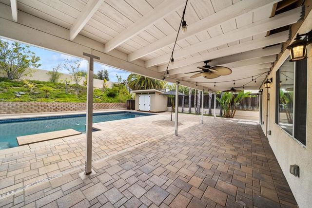 23658 Wooden Horse Trail, Murrieta, CA 92562