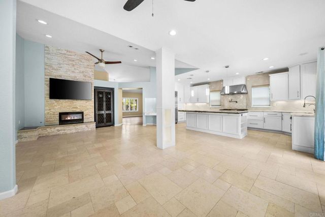 23658 Wooden Horse Trail, Murrieta, CA 92562