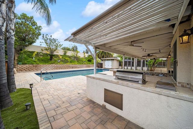 23658 Wooden Horse Trail, Murrieta, CA 92562