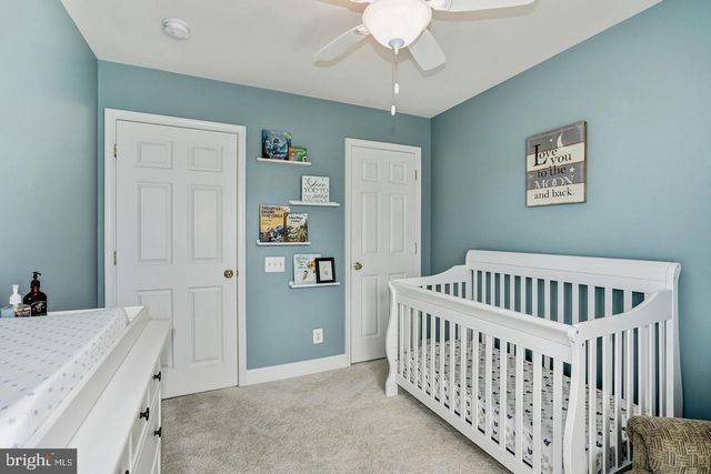 2411 HUNTINGTON PARK DR, Alexandria, VA 22303