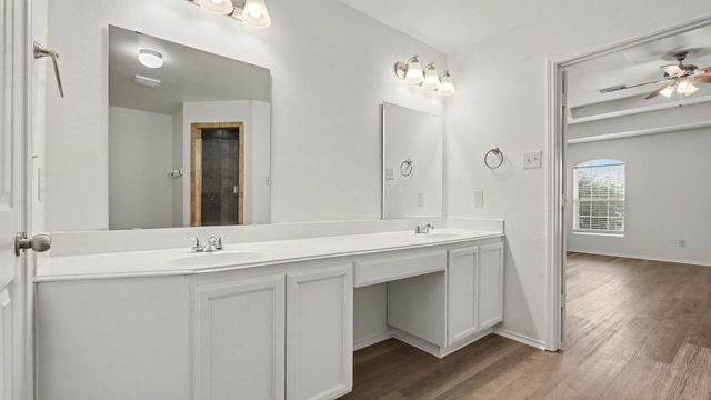3803 Dogwood Trail, Baytown, TX 77521