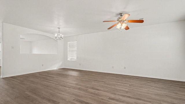 3803 Dogwood Trail, Baytown, TX 77521