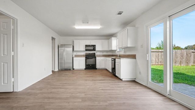 3803 Dogwood Trail, Baytown, TX 77521