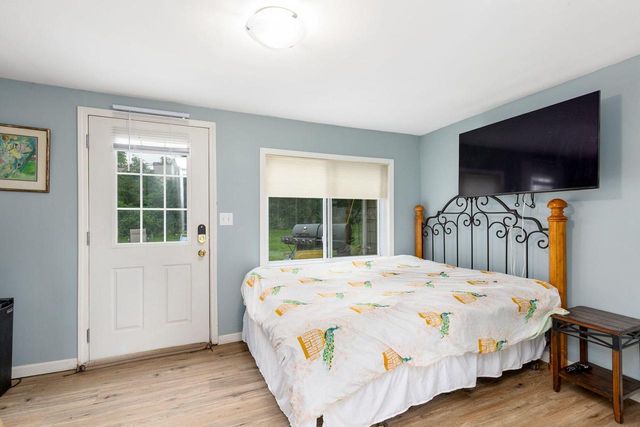 825 Lone Tree ROAD, Elm Grove, WI 53122