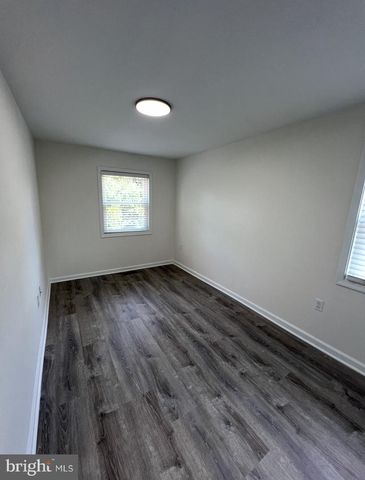 186 CRUM CREEK DR, Woodlyn, PA 19094