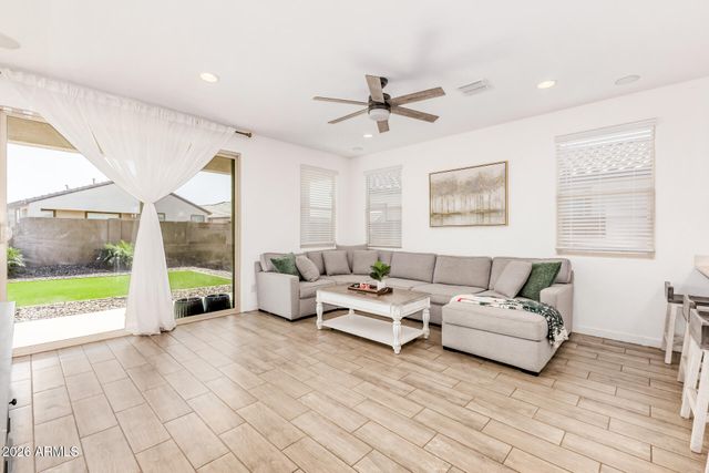 3447 E DAKOTA Drive, San Tan Valley, AZ 85143