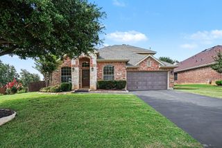 2801 Warwick Drive, Corinth, TX 76210