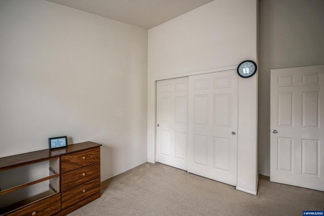 1725 Neota St NE, Salem, OR 97301