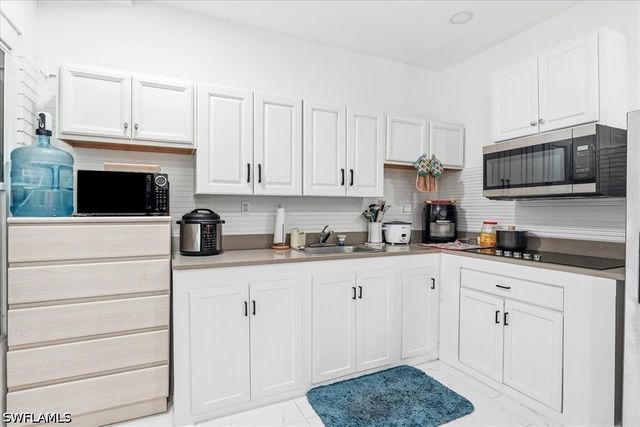 630 1st ST SW, Naples, FL 34117