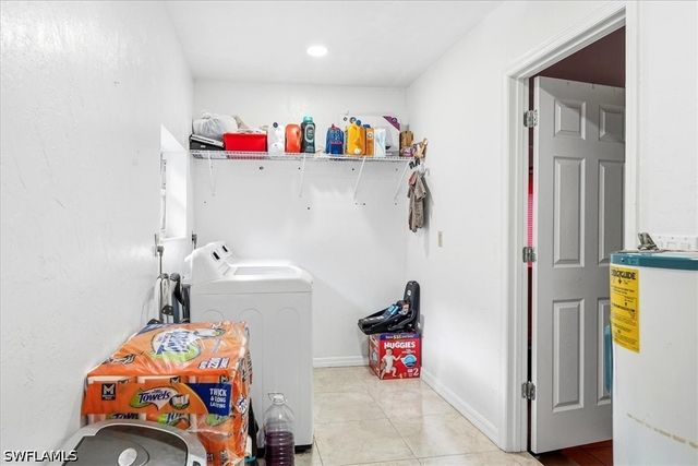 630 1st ST SW, Naples, FL 34117