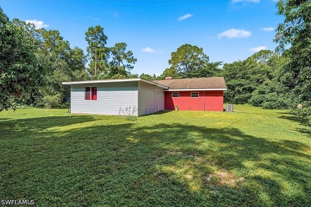 630 1st ST SW, Naples, FL 34117