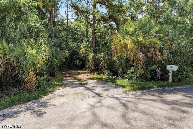 630 1st ST SW, Naples, FL 34117