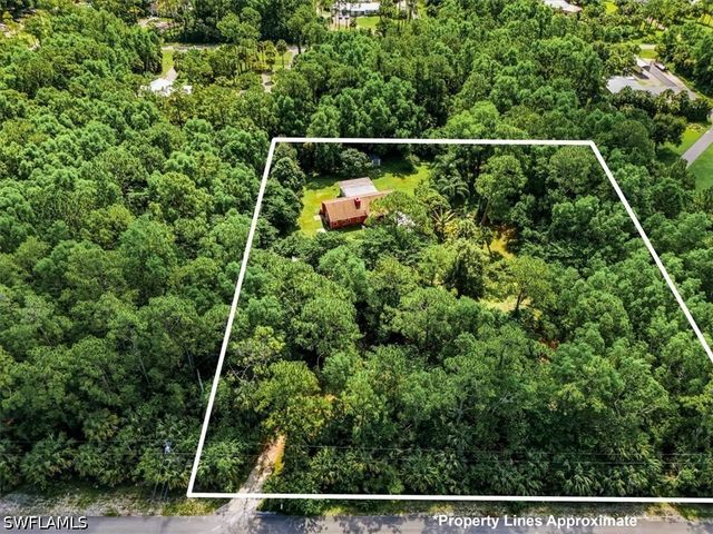 630 1st ST SW, Naples, FL 34117
