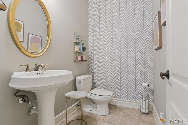 1002 Chesterfield Forest Drive, Wildwood, MO 63005